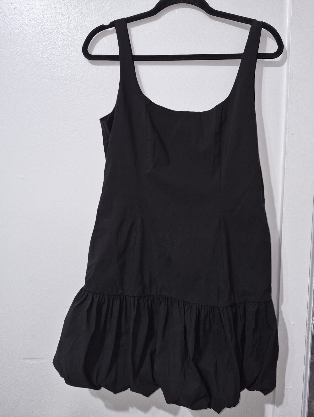 Steve Madden Black Sleeveless Ruffle-Hem Mini Dress